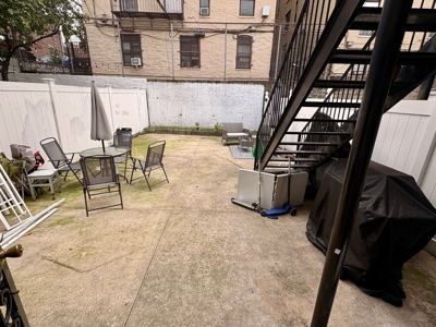 2 BR for rent — 618 E 140th St #1, Bronx 2