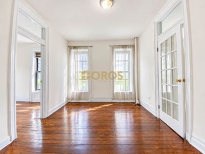 3 BR for rent — 32 Grand St APT 11, New York 2