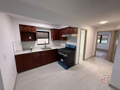 3 BR for rent — 2851 Buhre Ave Floor 1, Bronx 1