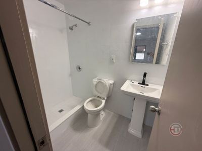 3 BR for rent — 2851 Buhre Ave Floor 1, Bronx 2