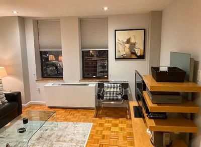 1 BR for rent — 150 W 51st St, New York 2