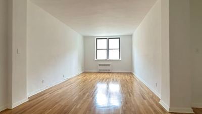 1 BR for rent — 143-30 Roosevelt Ave APT 1G, Flushing 2