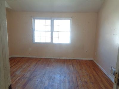 3 BR for rent — 71-23 66th Rd #3, Middle Village 2