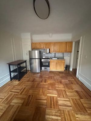 1 BR for rent — 37-20 83rd St #6L, Jackson Heights 2