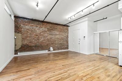 2 BR for rent — 16 Manhattan Ave APT 2H, Brooklyn 1