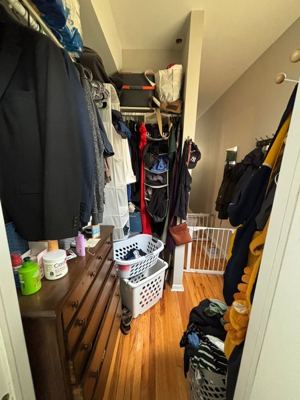 1 BR for rent — 1451 W Augusta Blvd #2R, Chicago 3