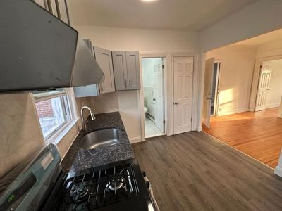 1 BR for rent — 2048 Hobart Ave Floor 3, Bronx 2