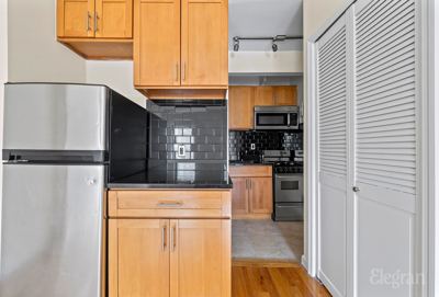 1 BR for rent — 528 9th Ave APT 3F, New York 3