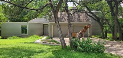 2 BR for rent — 6818 Thorncliffe Dr, Austin 2