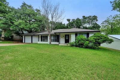 4 BR for rent — 8001 Ceberry Dr, Austin 2