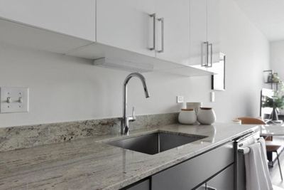 Studio for rent — 2340 N California Ave, Chicago 2