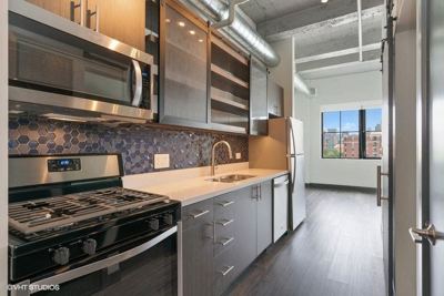 1 BR for rent — 2101 S Wabash Ave, Chicago 3