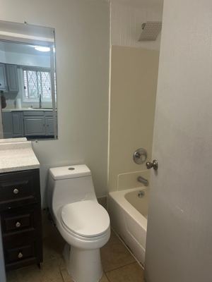 3 BR for rent — 6449 S Central Ave Unit 1, Chicago 2