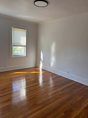 3 BR for rent — 27-23 12th St #1, Astoria 3