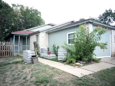 3 BR for rent — 7605 Woodstone Cv #A, Austin 2
