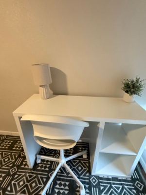 5 BR for rent — 2201 N Shields Dr Room A, Austin 2