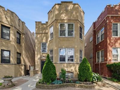 2 BR for rent — 5725 N Artesian Ave #1, Chicago 1