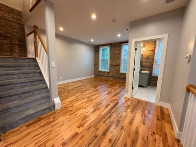 2 BR for rent — 2221 W 21st St #2F, Chicago 3