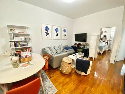 2 BR for rent — 135 Charles St, New York 1