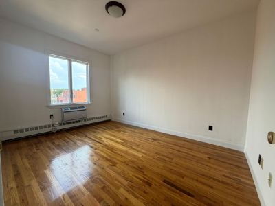 2 BR for rent — 586 President St APT 7C, Brooklyn 2