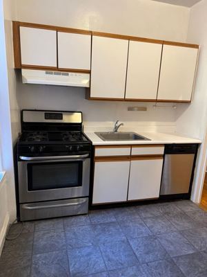 1 BR for rent — 41-42 42nd St #2F, Sunnyside 1