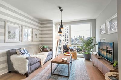 1 BR for rent — 450 W 42nd St, New York 1