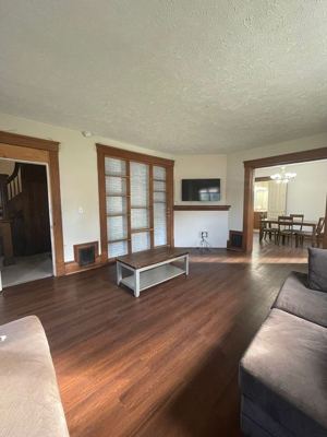 6 BR for rent — 1121 Packard St #1, Ann Arbor 3