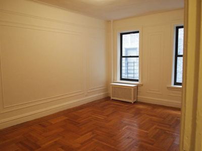 1 BR for rent — 72 Seaman Ave APT 5D, New York 2
