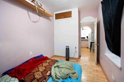 1 BR for rent — 307 E 104th St #3C, New York 3