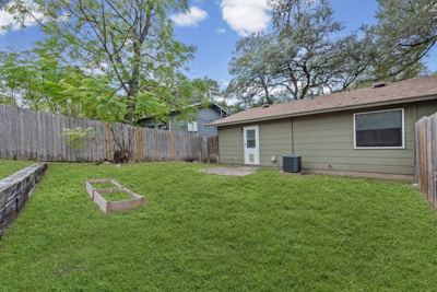 3 BR for rent — 3403 Clawson Rd #B, Austin 2