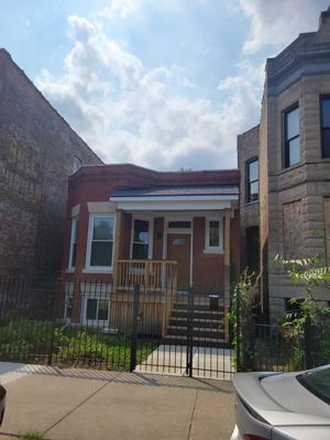 3 BR for rent — 1344 S Fairfield Ave, Chicago 1