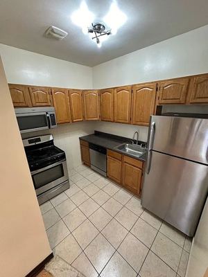 1 BR for rent — 1202 Fulton St APT 2F, Brooklyn 3