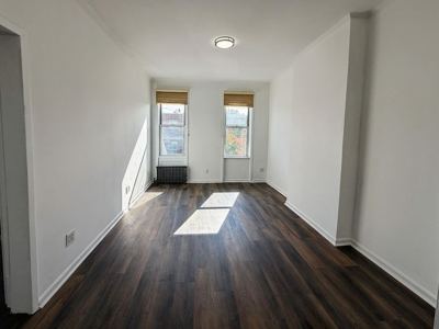 3 BR for rent — 2142 Bleecker St #2, Ridgewood 1