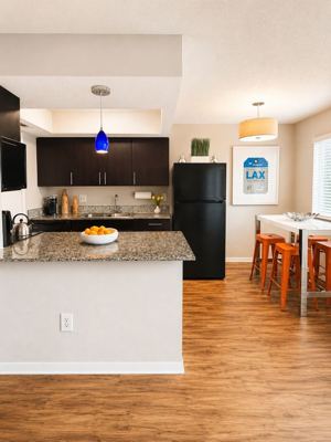 Studio for rent — 1500 Royal Crest Dr, Austin 3