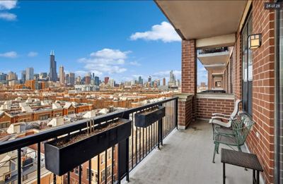 1 BR for rent — 833 W 15th Pl Unit 404, Chicago 2