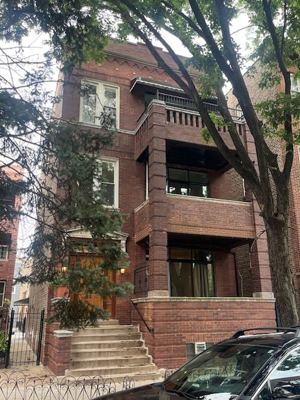 2 BR for rent — 820 N Leavitt St #2, Chicago 1