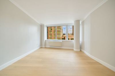 Studio for rent — 160 Riverside Blvd, New York 3