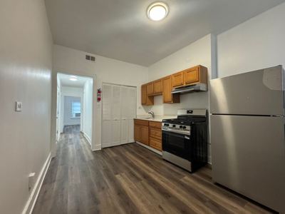 1 BR for rent — 200 N California Ave #3, Chicago 1