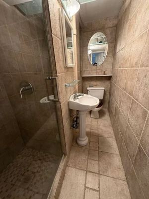 Studio for rent — 196 Spring St APT 8, New York 3