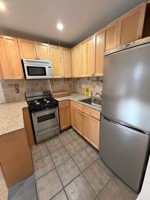 Studio for rent — 196 Spring St APT 8, New York 2