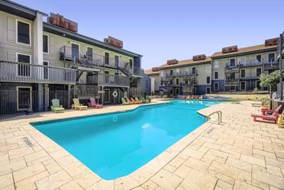 Studio for rent — 2005 Willow Creek Dr, Austin 1