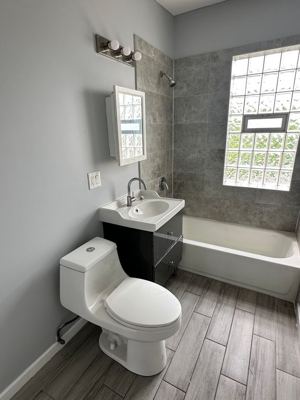 2 BR for rent — 1308 N Kildare Ave #2, Chicago 3
