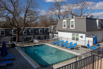 Studio for rent — 5020 Manor Rd, Austin 1
