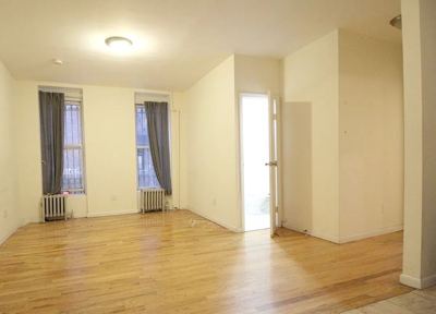 Studio for rent — 493 Clinton Ave, Brooklyn 2