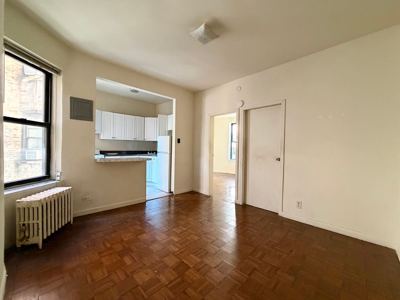 3 BR for rent — 328 E 19th St APT 2D, New York 1