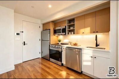 Studio for rent — 997 Rogers Ave, Brooklyn 2