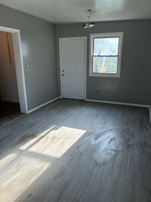 1 BR for rent — 8542 S Lowe Ave #3, Chicago 2