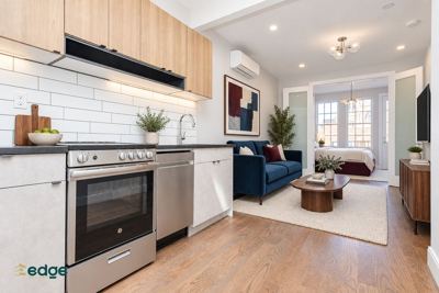 2 BR for rent — 121 Boerum St #2B, Brooklyn 2