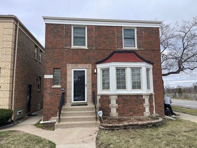 3 BR for rent — 10000 S Forest Ave, Chicago 1