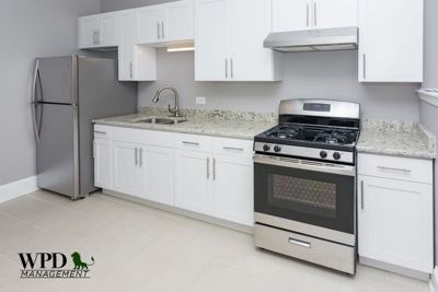 2 BR for rent — 443 W 75th St #1A, Chicago 1
